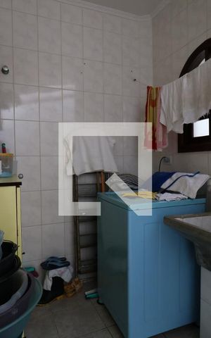 Casa à venda com 258m², 4 quartos e 5 vagasÁrea de Serviço