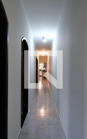 Casa à venda com 258m², 4 quartos e 5 vagasCorredor