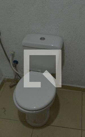 Casa de condomínio à venda com 120m², 4 quartos e 1 vagaLavabo