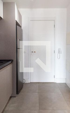 Studio para alugar com 32m², 1 quarto e sem vaga Studio para alugar com 32m², 1 quarto e sem vagaStudio