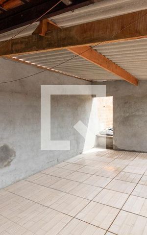 Casa à venda com 180m², 2 quartos e 1 vagaQuintal