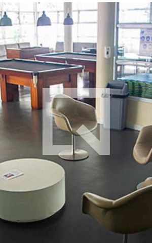 Apartamento à venda com 130m², 3 quartos e 3 vagas Apartamento à venda com 130m², 3 quartos e 3 vagasSalão de jogos