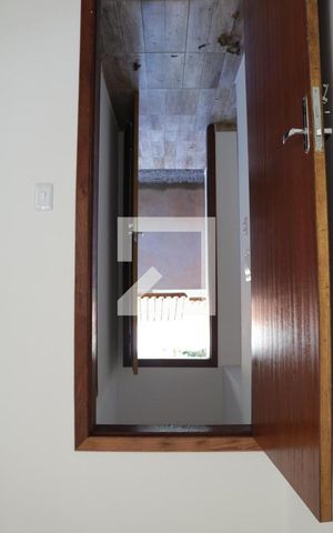 Casa para alugar com 44m², 1 quarto e 1 vagaCorredor