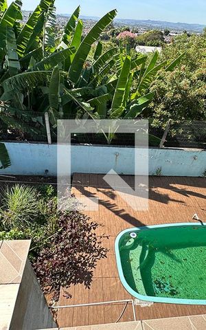 Casa à venda com 90m², 2 quartos e 1 vagaVista da Sacada