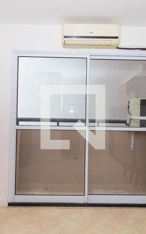 Studio para alugar com 19m², 1 quarto e sem vaga Studio para alugar com 19m², 1 quarto e sem vagaSala