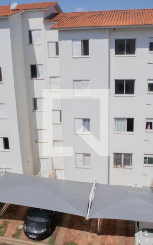 Apartamento para alugar com 43m², 2 quartos e 1 vaga Apartamento para alugar com 43m², 2 quartos e 1 vagaSala - vista