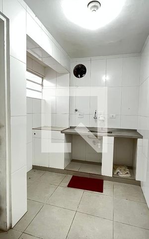 Casa para alugar com 160m², 4 quartos e 1 vaga Casa para alugar com 160m², 4 quartos e 1 vagaCozinha