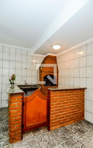 Casa para alugar com 280m², 4 quartos e 4 vagasSalão de Festas