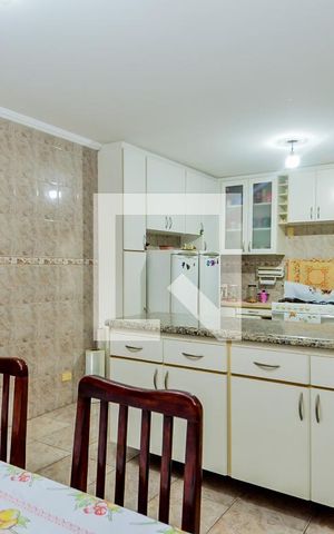 Casa para alugar com 280m², 4 quartos e 4 vagasCozinha