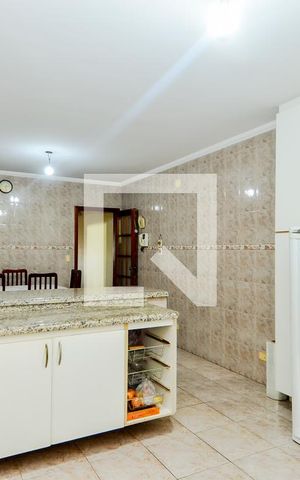 Casa para alugar com 280m², 4 quartos e 4 vagasCozinha