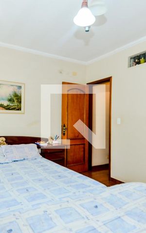 Casa para alugar com 280m², 4 quartos e 4 vagasQuarto 4 - Suíte