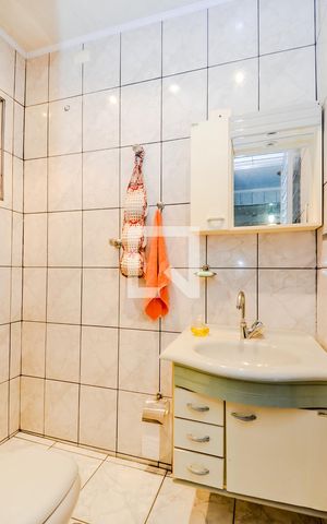 Casa para alugar com 280m², 4 quartos e 4 vagasBanheiro do Salão de Festas