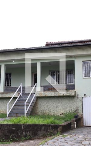 Casa à venda com 208m², 4 quartos e 7 vagas
