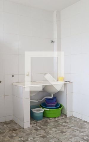 Casa à venda com 208m², 4 quartos e 7 vagas Casa à venda com 208m², 4 quartos e 7 vagasÁrea de serviço
Área de serviço