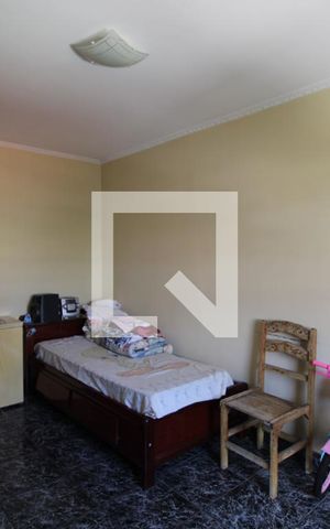 Casa à venda com 270m², 4 quartos e 2 vagasQuarto 2