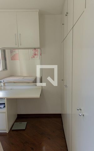 Apartamento à venda com 100m², 3 quartos e 1 vagaQuarto 1 - Armários