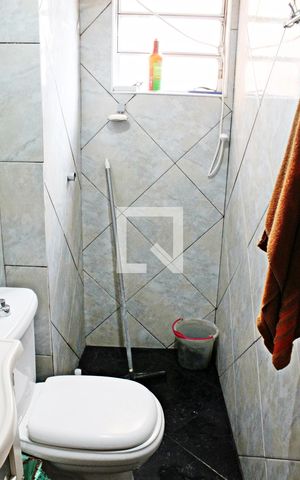 Apartamento à venda com 44m², 2 quartos e sem vagaBanheiro