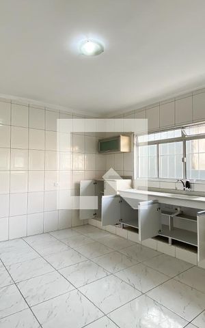 Casa à venda com 125m², 3 quartos e 1 vaga Casa à venda com 125m², 3 quartos e 1 vagaCozinha