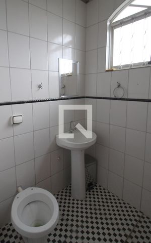Casa para alugar com 240m², 3 quartos e 2 vagasBanheiro da Suíte Superior
