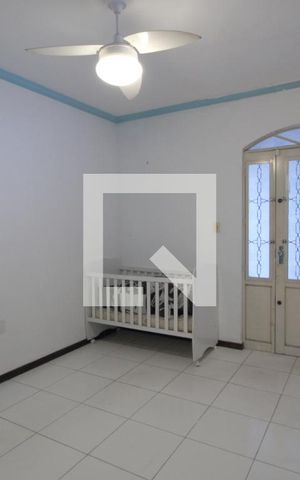 Casa para alugar com 240m², 3 quartos e 2 vagasSala