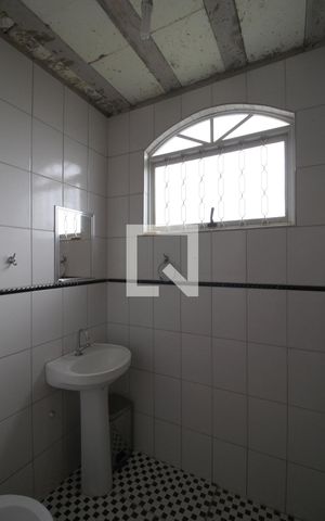 Casa para alugar com 240m², 3 quartos e 2 vagasBanheiro da Suíte Superior