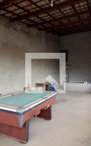 Casa para alugar com 240m², 3 quartos e 2 vagasSalão