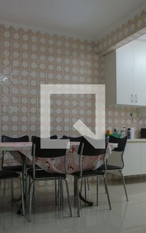 Apartamento para alugar com 130m², 3 quartos e 1 vaga Apartamento para alugar com 130m², 3 quartos e 1 vagaCozinha
