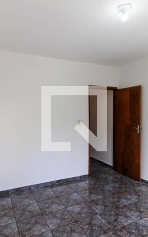 Casa à venda com 200m², 1 quarto e 1 vaga Casa à venda com 200m², 1 quarto e 1 vagaQuarto