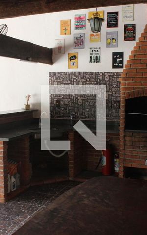 Casa para alugar com 350m², 6 quartos e NaN vagasChurrasqueira