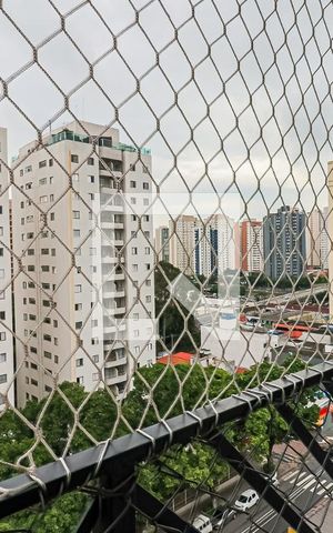 Apartamento à venda com 83m², 3 quartos e 2 vagas Apartamento à venda com 83m², 3 quartos e 2 vagasVaranda