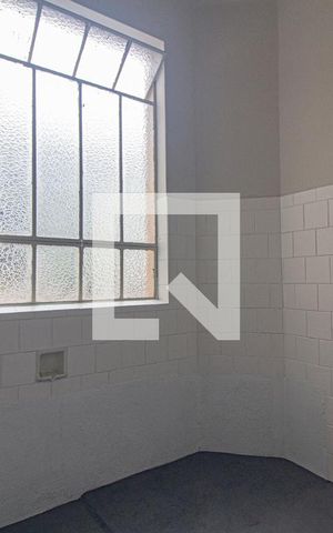Apartamento para alugar com 44m², 1 quarto e sem vaga Apartamento para alugar com 44m², 1 quarto e sem vagaBanheiro