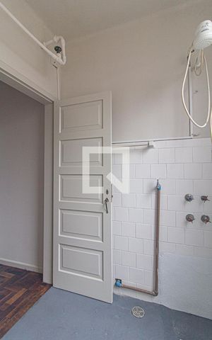 Apartamento para alugar com 44m², 1 quarto e sem vaga Apartamento para alugar com 44m², 1 quarto e sem vagaBanheiro