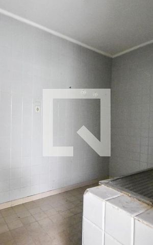 Casa à venda com 276m², 5 quartos e 5 vagasLavanderia