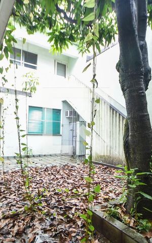 Casa à venda com 276m², 5 quartos e 5 vagasÁrea Externa