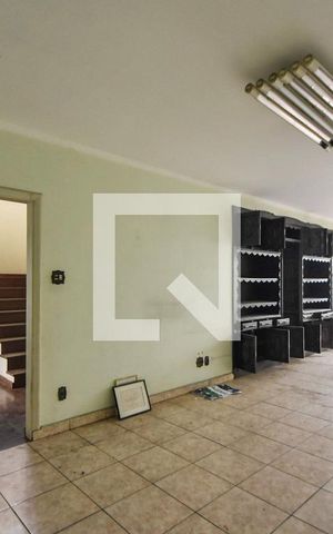 Casa à venda com 276m², 5 quartos e 5 vagasSala 02