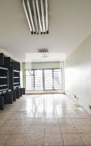 Casa à venda com 276m², 5 quartos e 5 vagasSala 02