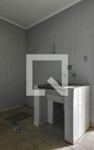 Casa à venda com 276m², 5 quartos e 5 vagasLavanderia