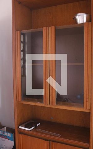 Casa à venda com 278m², 3 quartos e 4 vagasQuarto de Serviço
