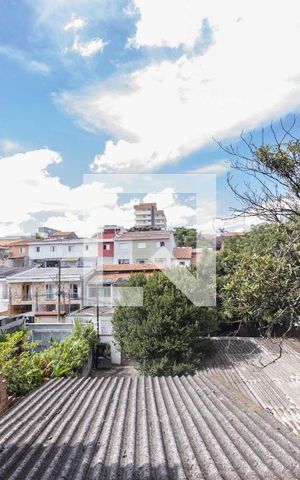 Casa à venda com 260m², 2 quartos e 8 vagasVista