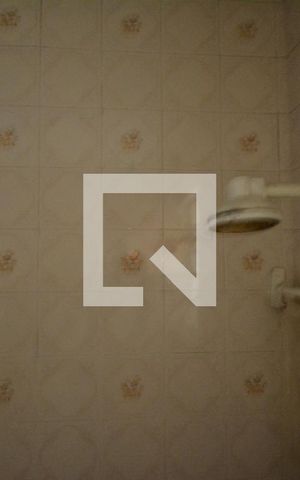 Apartamento para alugar com 55m², 2 quartos e sem vagaBanheiro
