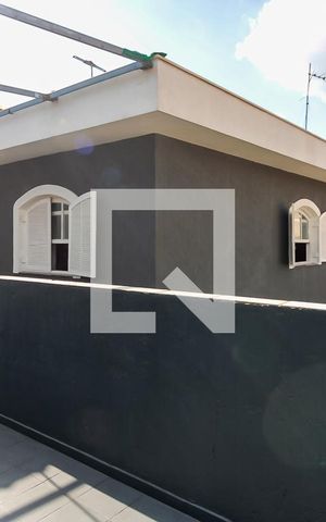 Casa para alugar com 250m², 3 quartos e 6 vagas Casa para alugar com 250m², 3 quartos e 6 vagasÁrea de Serviço