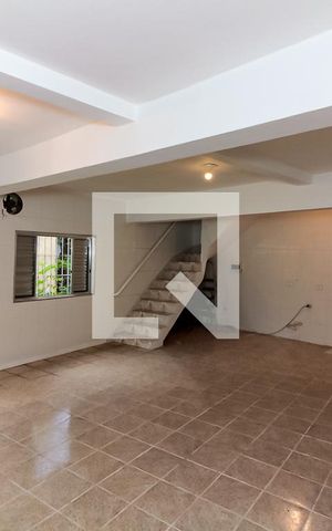 Casa para alugar com 250m², 3 quartos e 6 vagas Casa para alugar com 250m², 3 quartos e 6 vagasSalão de Festas