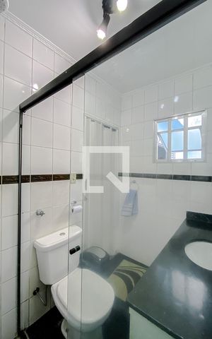 Casa à venda com 70m², 2 quartos e 1 vagaBanheiro 1