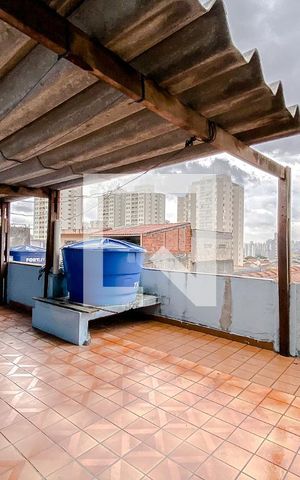 Casa à venda com 70m², 2 quartos e 1 vagaVaranda
