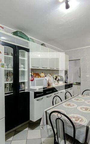 Casa à venda com 70m², 2 quartos e 1 vagaCozinha