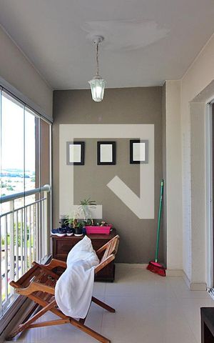 Apartamento à venda com 103m², 2 quartos e 2 vagasSacada da Sala 