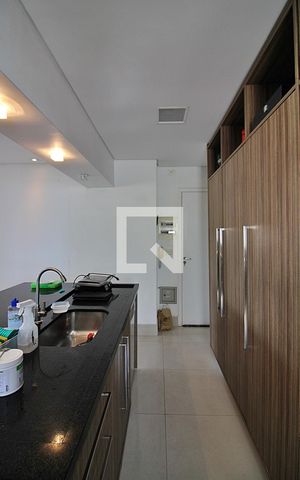 Apartamento à venda com 103m², 2 quartos e 2 vagasCozinha