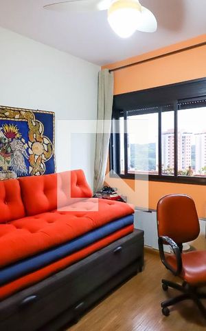 Apartamento à venda com 150m², 3 quartos e 3 vagas Apartamento à venda com 150m², 3 quartos e 3 vagasQuarto 2