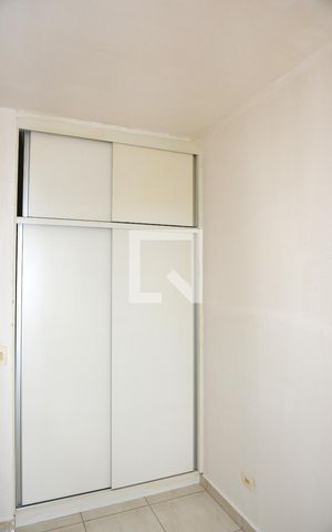 Apartamento para alugar com 78m², 3 quartos e 1 vagaQuarto 2 - Armários