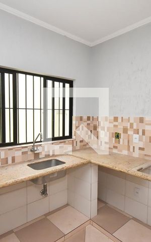 Casa à venda com 120m², 3 quartos e 2 vagasCozinha 